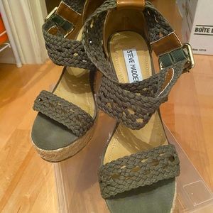 Steve Madden wedge